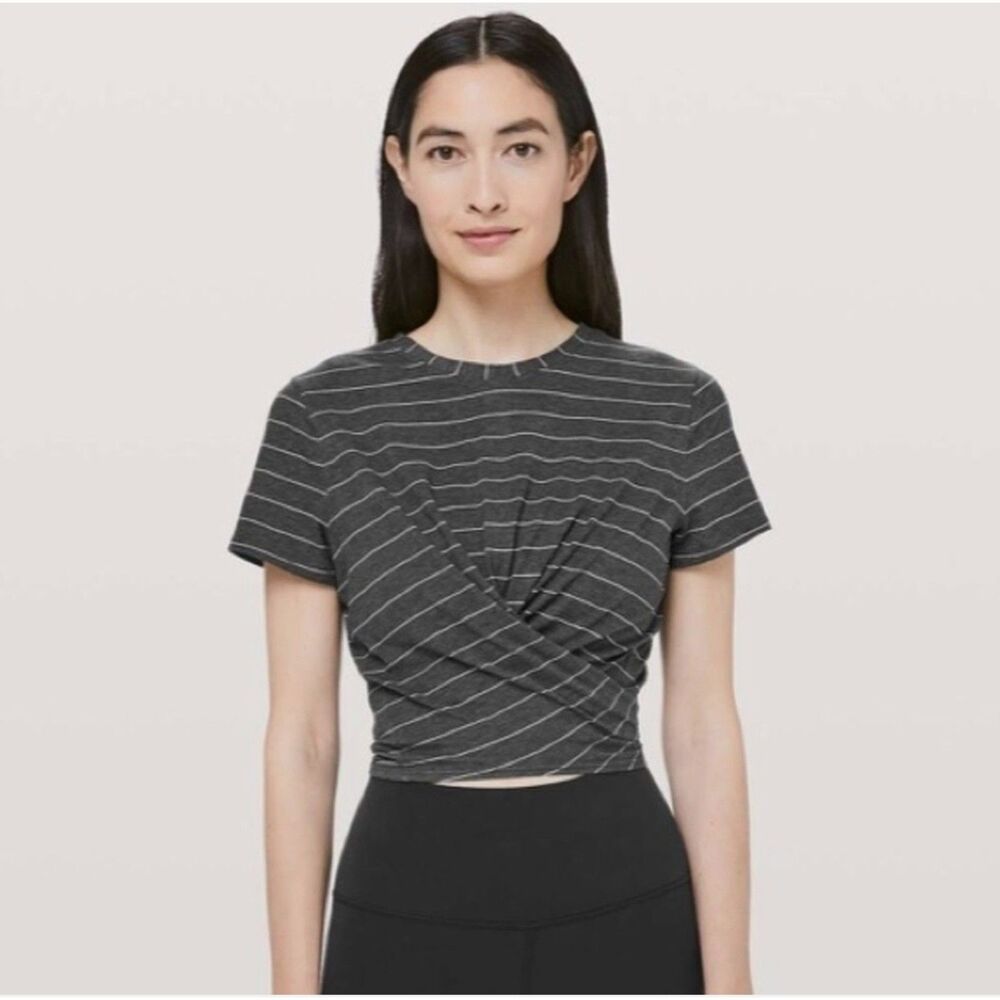 Lululemon Time To Restore SS Women's Gray Shirt Top Size 10 NWT